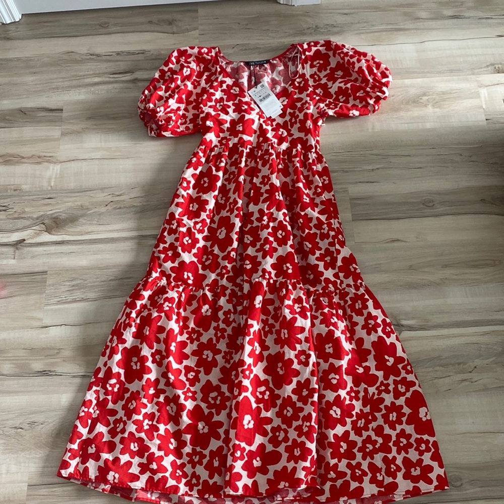 PUFF SLEEVE ZARA DRESS - tiered red dress